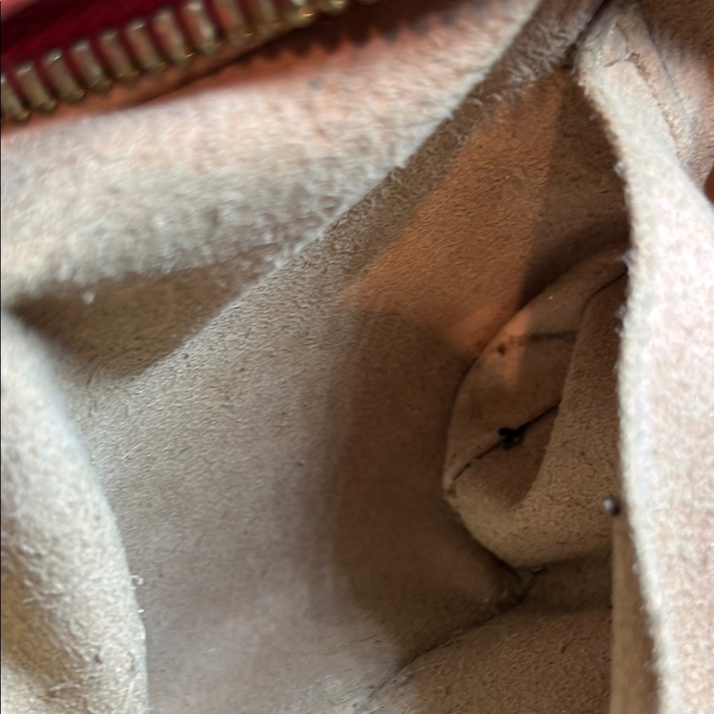 Gucci Blue and Gold Crossbody Bag with Iconic Design - Picture 7 of 17